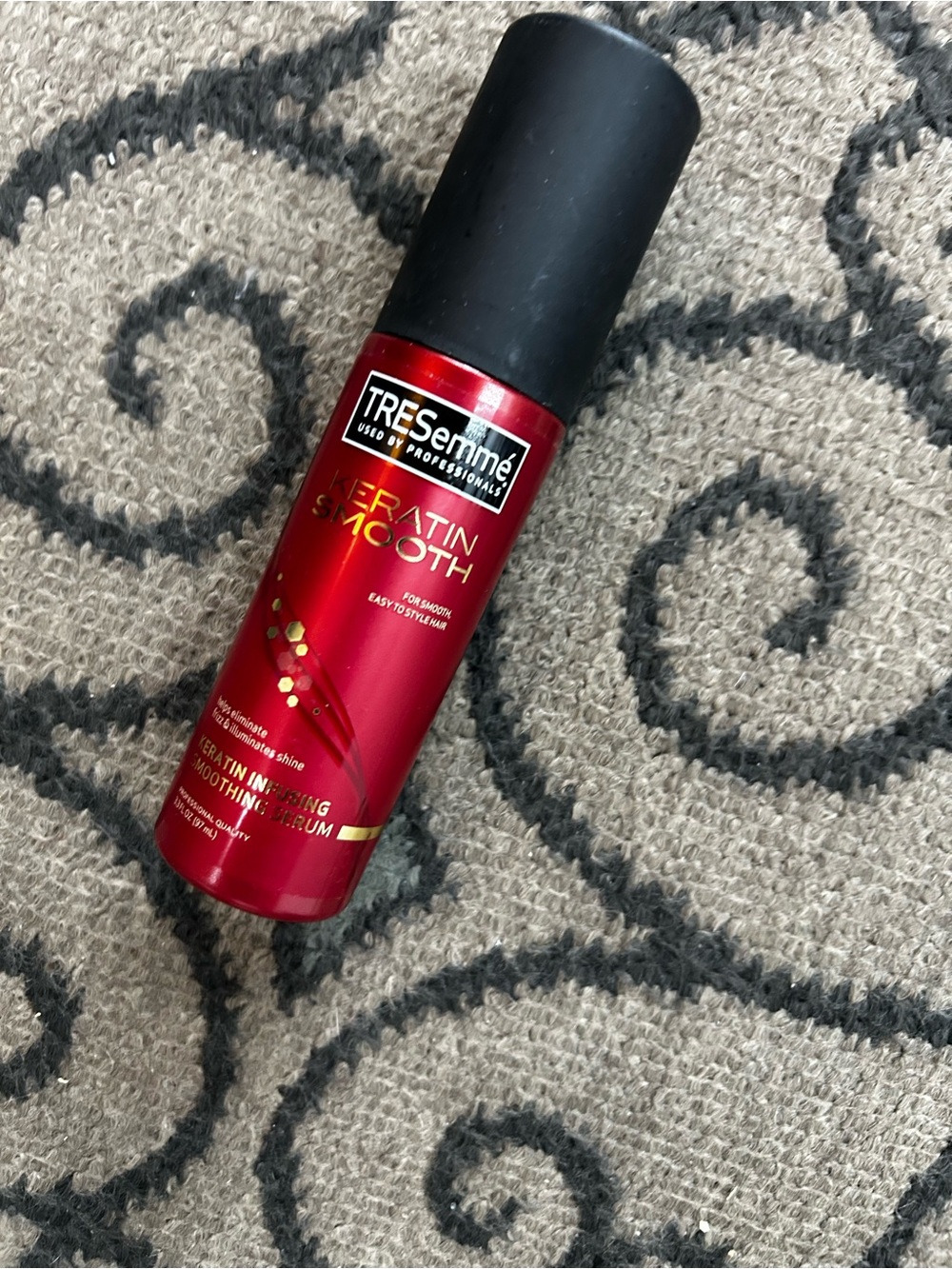 TRESemmé Keratin Smooth Hair Serum - Red